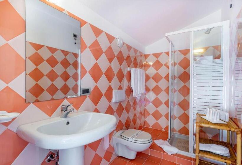 海景套房, Luna Lughente