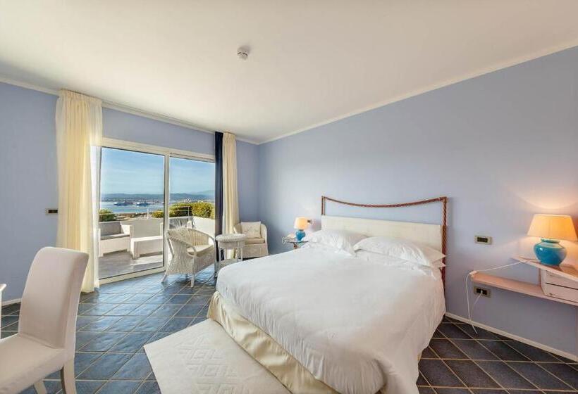 高级大房间, Luna Lughente