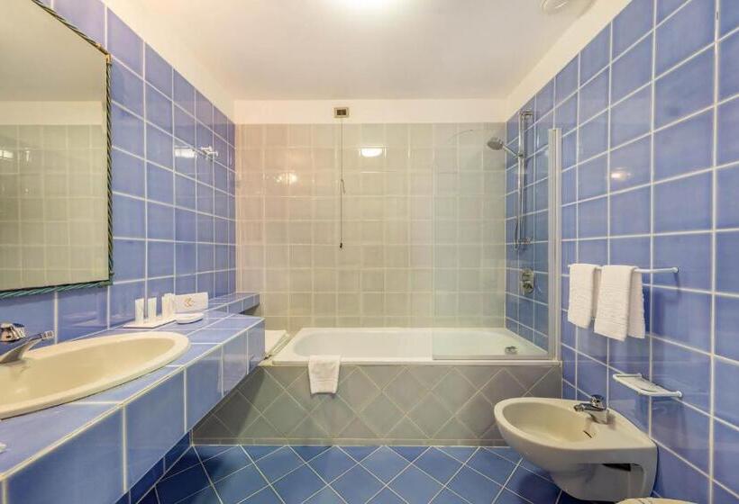 标准间, Luna Lughente