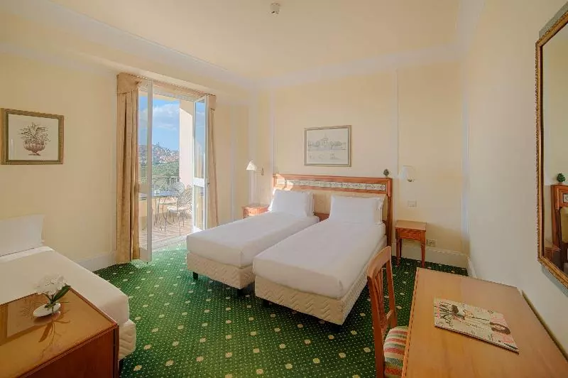 اتاق استاندارد با چشمانداز, NH Caltagirone Villa San Mauro