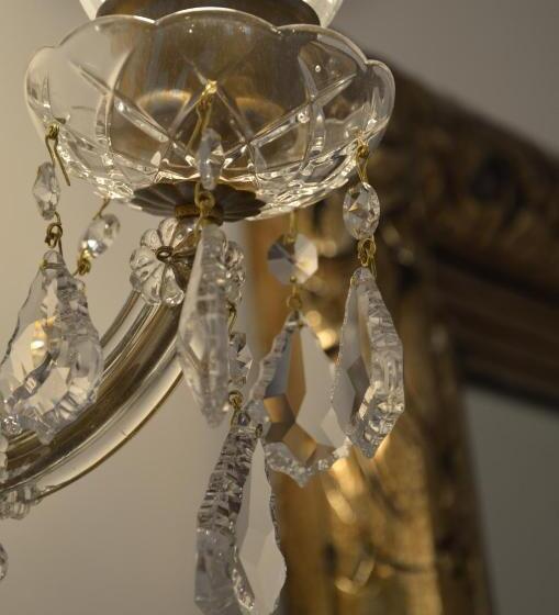 اتاق استاندارد, Tuvana