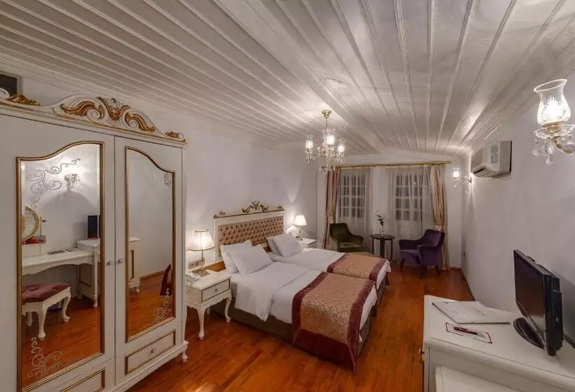 اتاق سوپریور, Tuvana