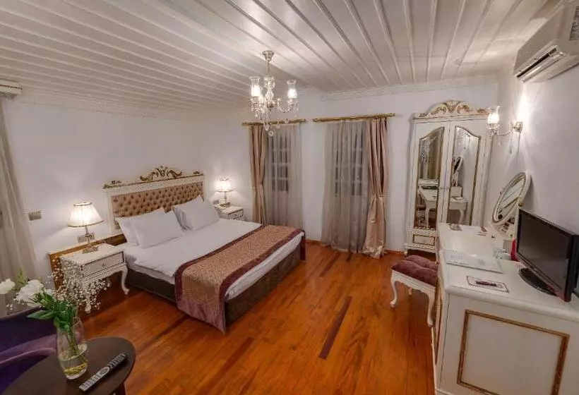 اتاق سوپریور سه تخته, Tuvana