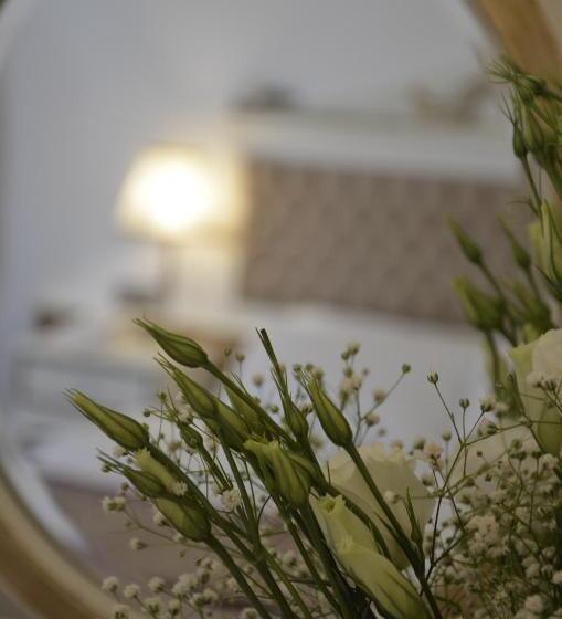 اتاق پریمیوم سه تخته, Tuvana