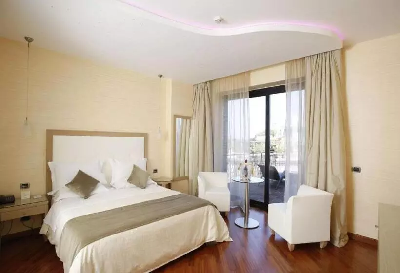 Executive Room