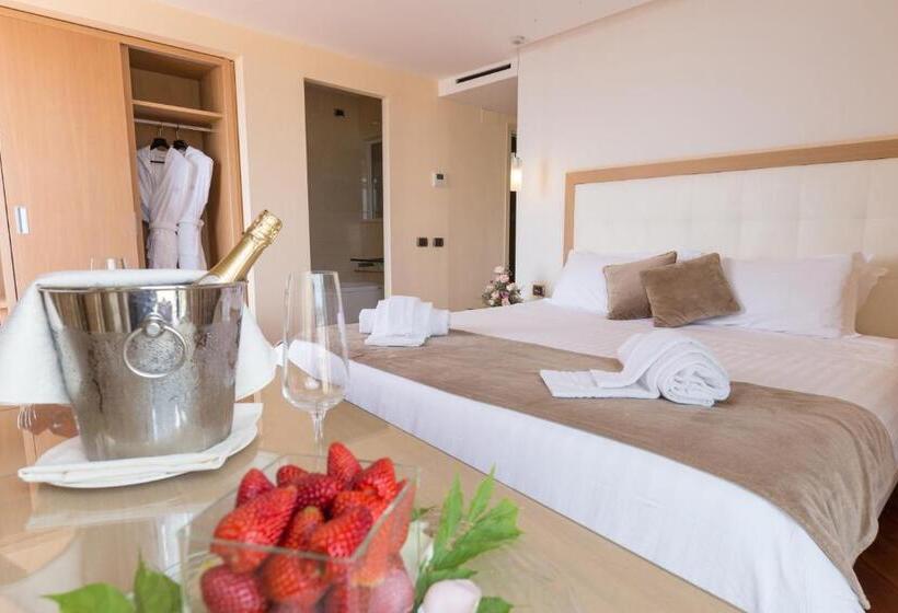 سوییت, Villa Esperia