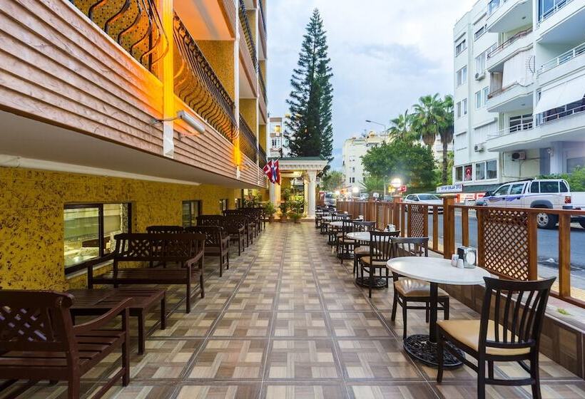 חדר סטנדרט לשלושה, Wasa