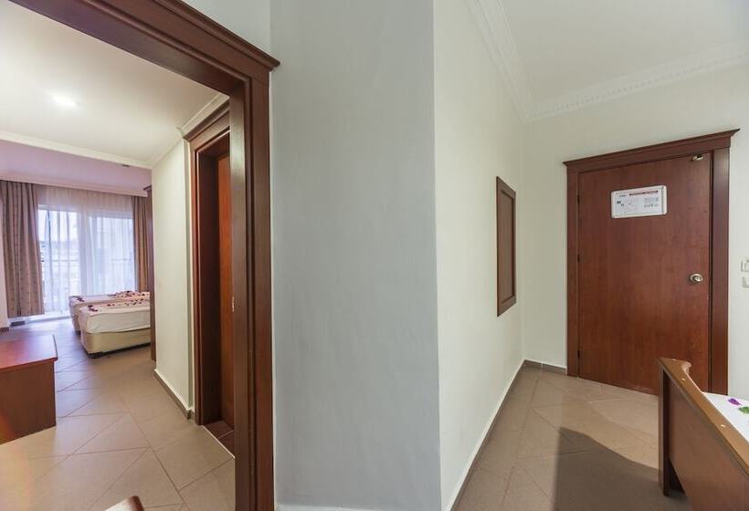 חדר משפחתי, Wasa