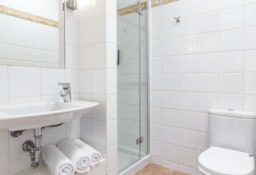 شقة غرفتين, Jardines del Sol