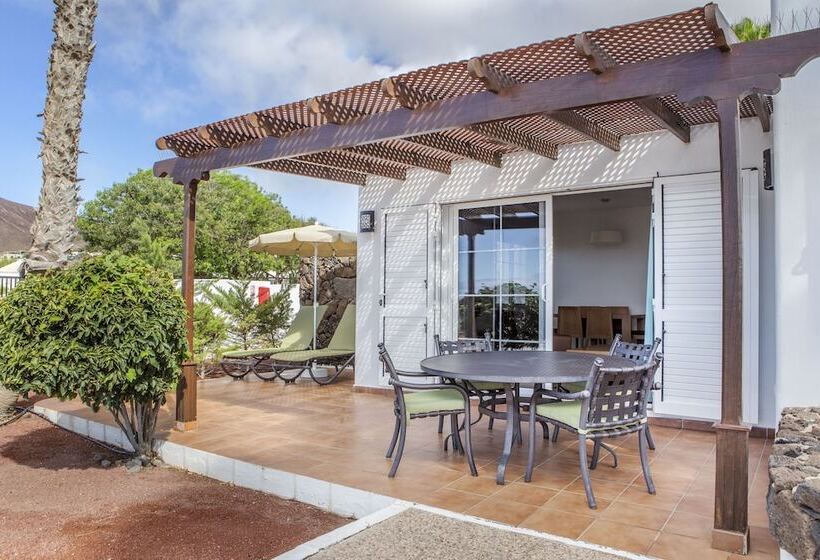 침실 2개 아파트, Jardines del Sol