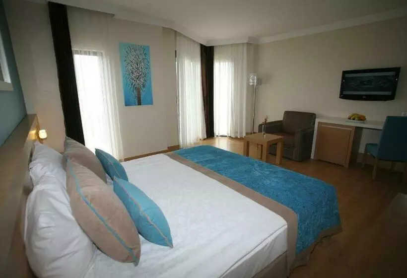 اتاق اکونومی, Limak Limra Hotel & Resort Kemer   Kids Concept