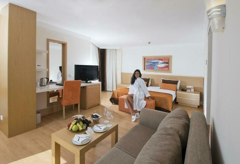 자쿠지 스위트, Limak Limra Hotel & Resort Kemer   Kids Concept