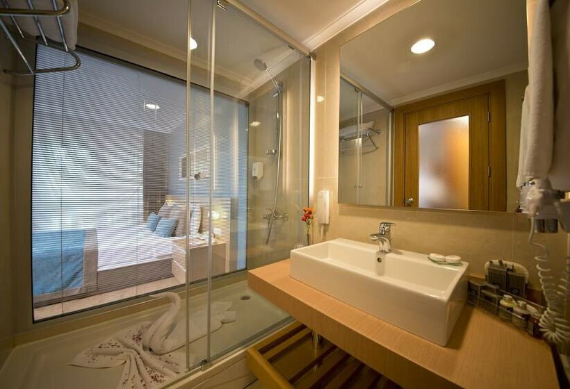 Номер Economy, Limak Limra Hotel & Resort Kemer   Kids Concept