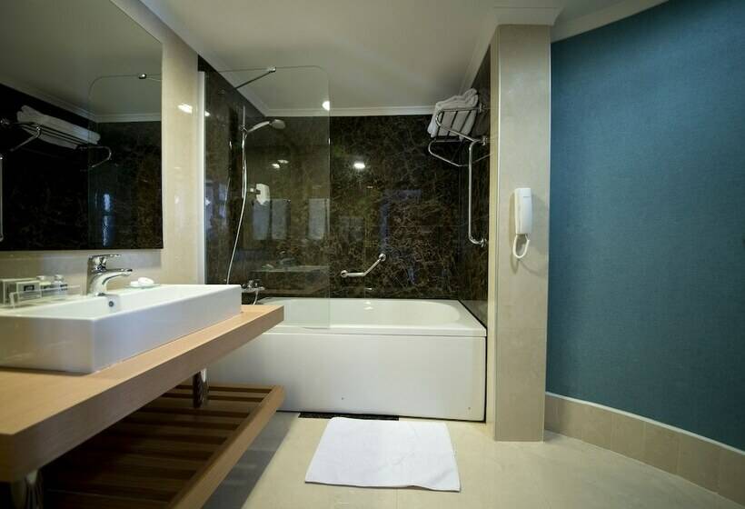 스탠다드 트리플 룸, Limak Limra Hotel & Resort Kemer   Kids Concept