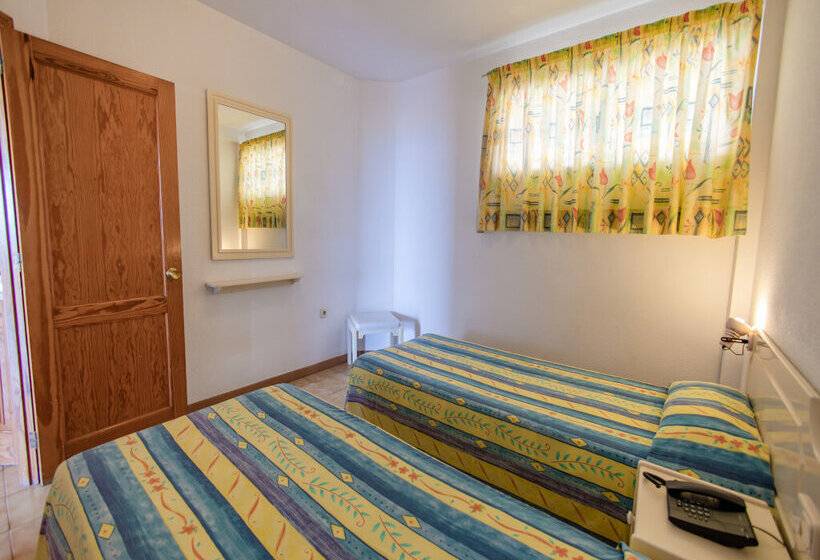 オーシャンビューバルコニー付きワンベッドルームアパートメント, Servatur Alameda de Jandía