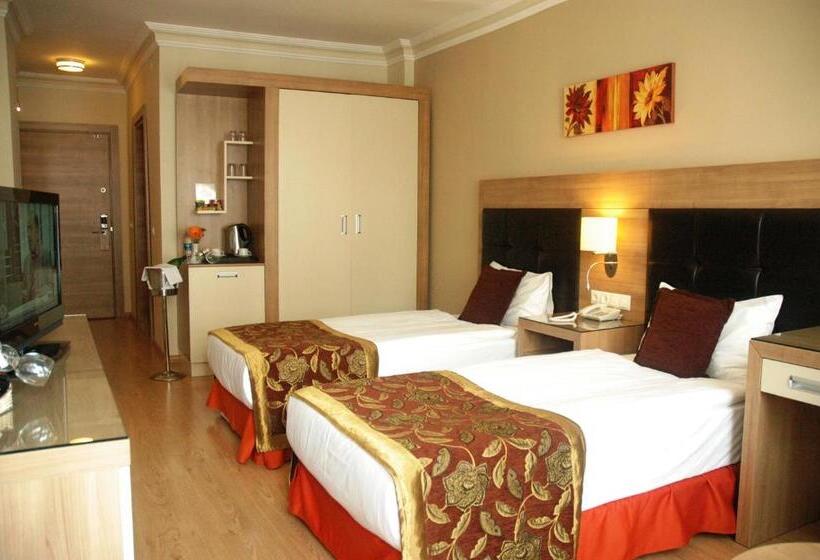 اتاق سوپریور, Suite Laguna Otel