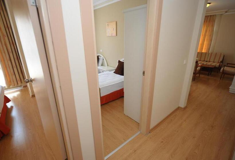 اتاق خانوادگی, Suite Laguna Otel