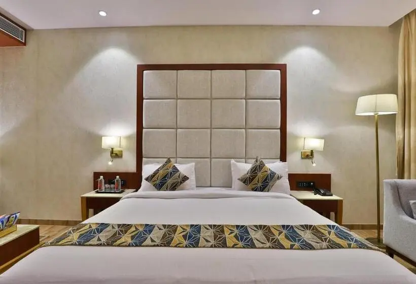 Deluxe-huone, The Square Somnath