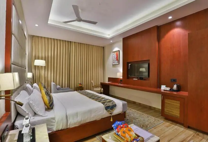 Deluxe-huone, The Square Somnath