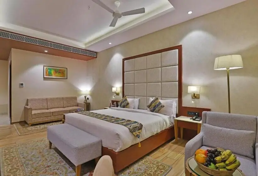 Deluxe-huone, The Square Somnath