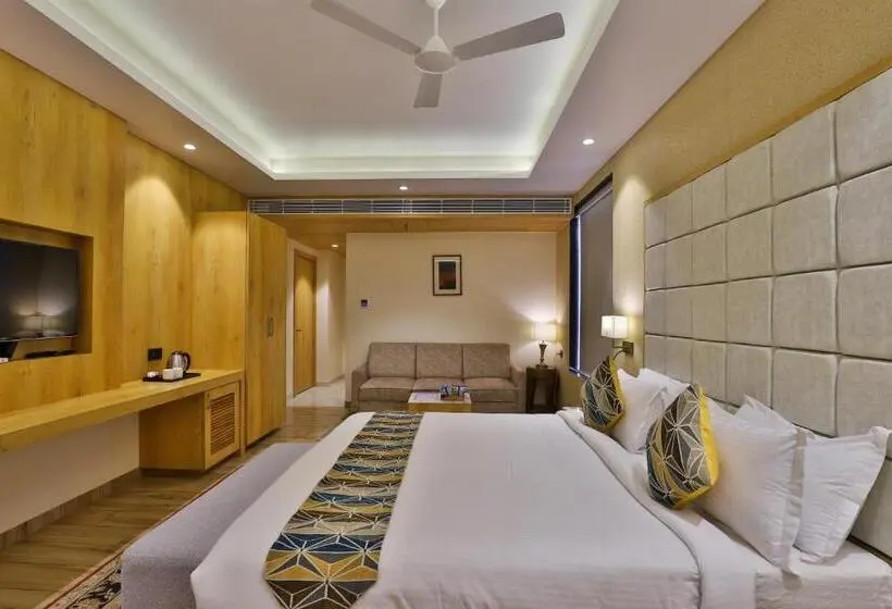 Deluxe-huone, The Square Somnath
