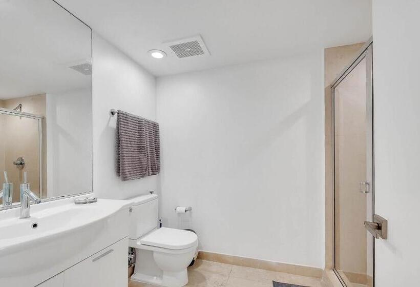 شقة غرفة واحدة مطلة على البحر, Penthouse 2br Icon Whotel Brickell Miami