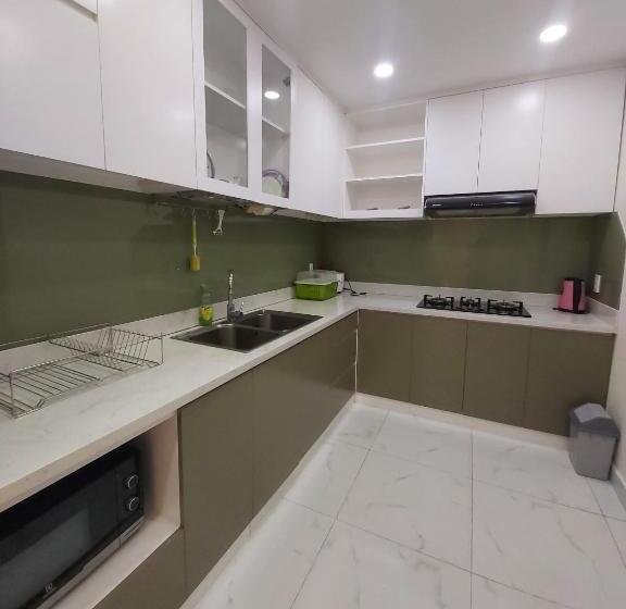 اتاق خانوادگی, Scenic Valley Suite