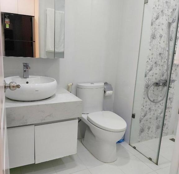 اتاق خانوادگی, Scenic Valley Suite