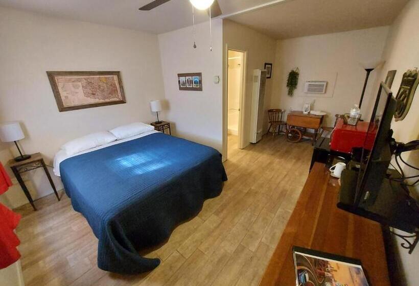 デラックスルーム, Cactus Inn