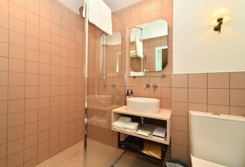 스탠다드 룸 킹사이즈 침대, Sudima Auckland City