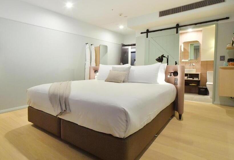 اتاق استاندارد با تخت بزرگ, Sudima Auckland City