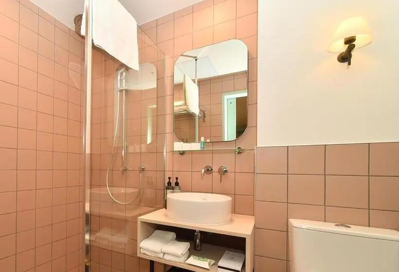 اتاق استاندارد با تخت بزرگ, Sudima Auckland City