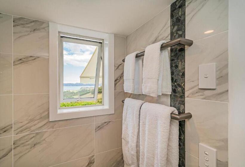 سوئیت با تخت بزرگ, Bayview Valley Lodge Bed & Breakfast