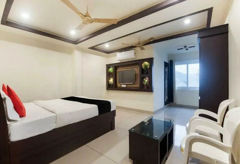 اتاق لوکس سه تخته, Capital O Alfa