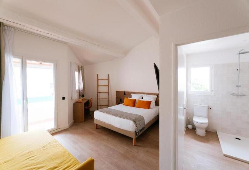 Семейный Номер, Hôtel Casa Marina