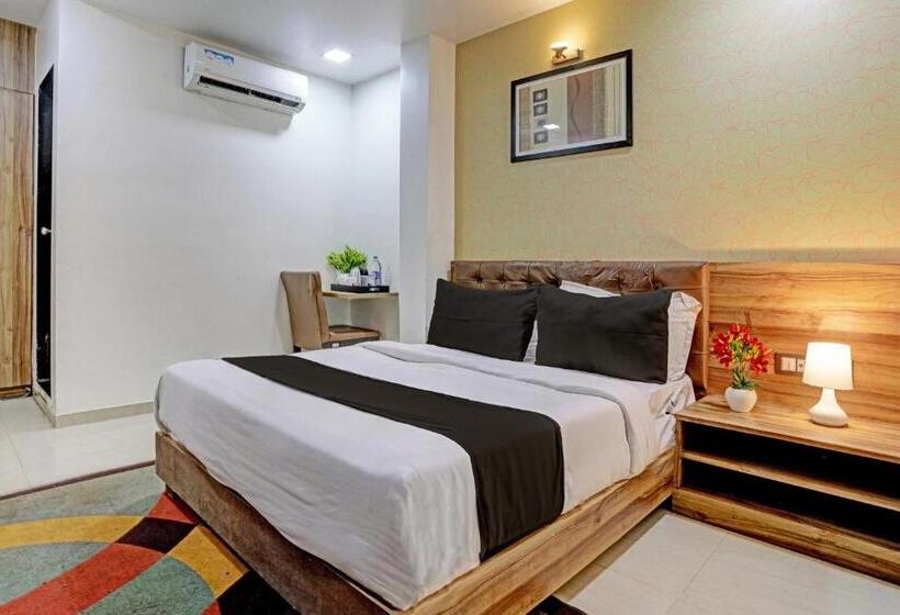 Номер Стандарт, O Blue Inn Residence Near R City Mall