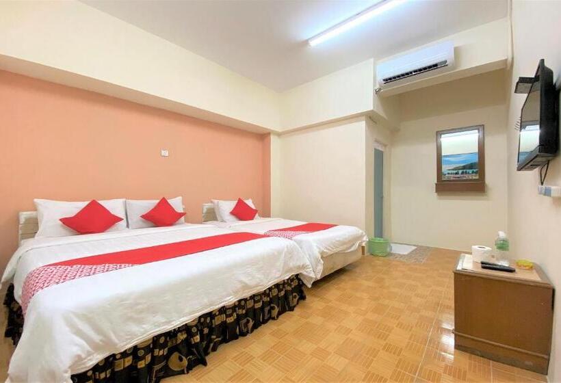 חדר דלוקס לשלושה, Oyo 89540 B  Penang