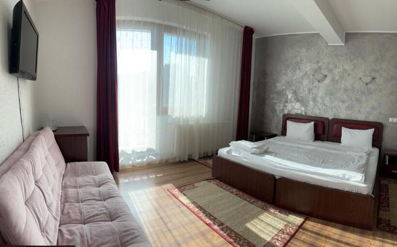 スタンダードトリプルルーム, Resort Europark Fundata