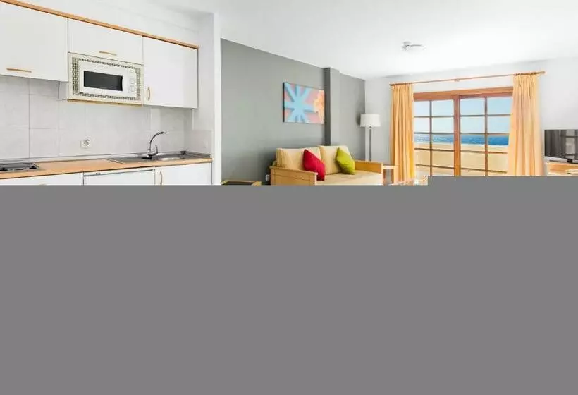 استودیوی استاندارد, Elba Castillo San Jorge & Antigua Suite