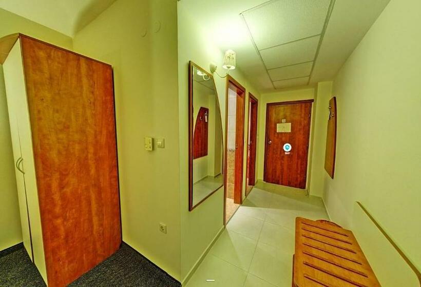 バルコニー付きスタンダードルーム, Exotica