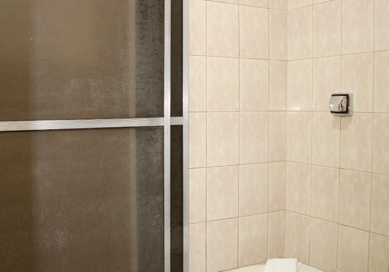 חדר סטנדרט לשלושה, Foz Do Iguaçu