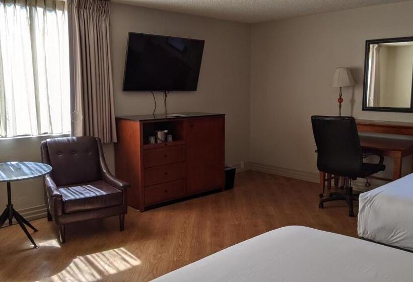 غرفة قياسية لذوى الاحتياجات الخاصة, Olympia  At Capitol Lake