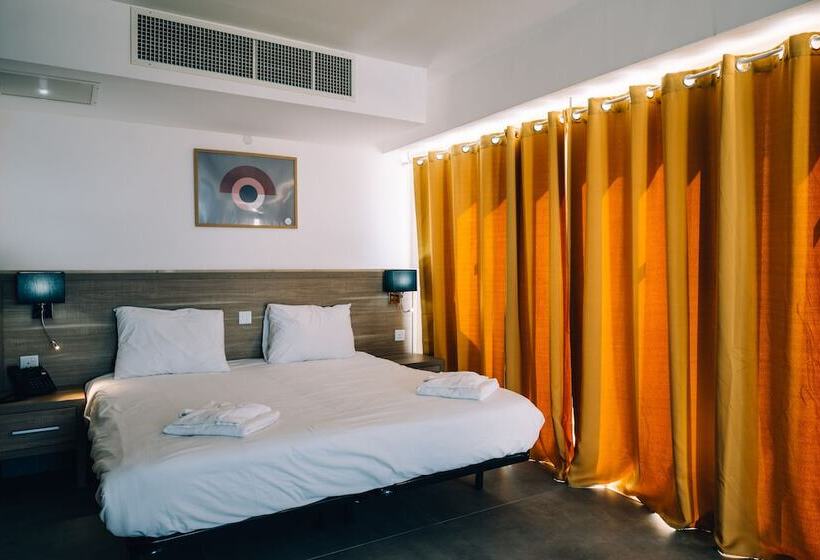 스탠다드 도시전망 룸, Primera