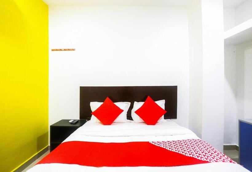 חדר קלאסי לשלושה, Oyo 64985 Raipur Inn