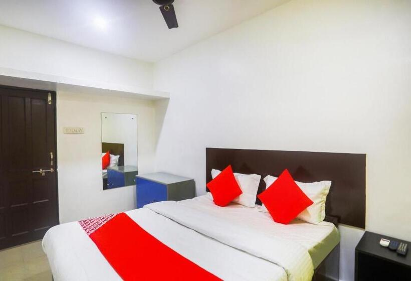 חדר קלאסי לשלושה, Oyo 64985 Raipur Inn