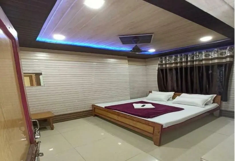Deluxe-huone King-vuode, Raahat Palace