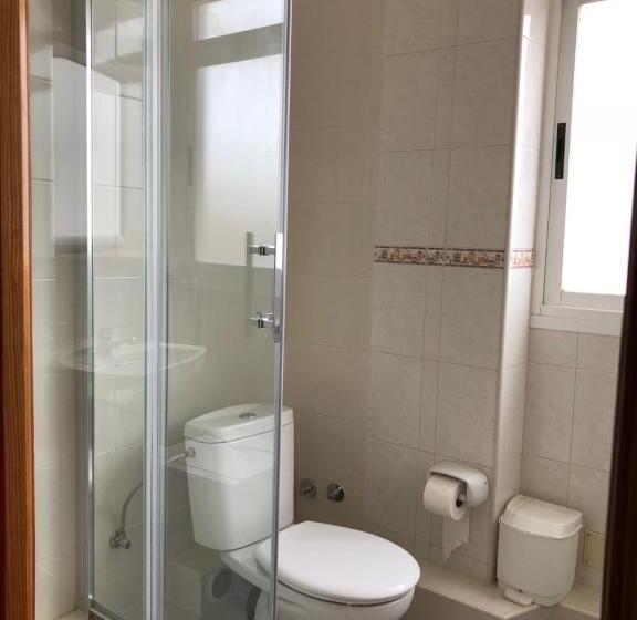 اتاق استاندارد, Casa De Huespedes El Almendro