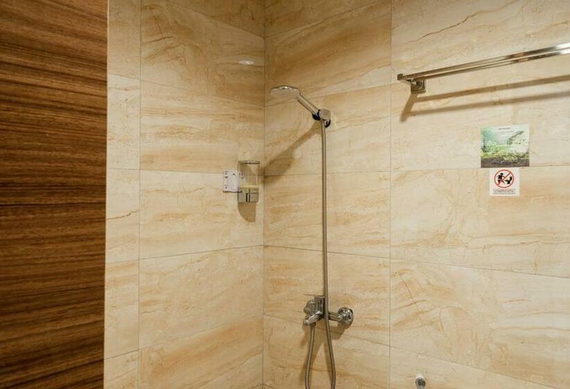 标准间, Reddoorz Plus Near Lippo Mall Kemang 2