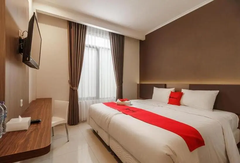 エコノミールーム, Reddoorz Plus Near Lippo Mall Kemang 2