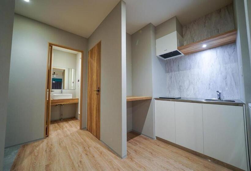 패밀리 스위트, Spresso East